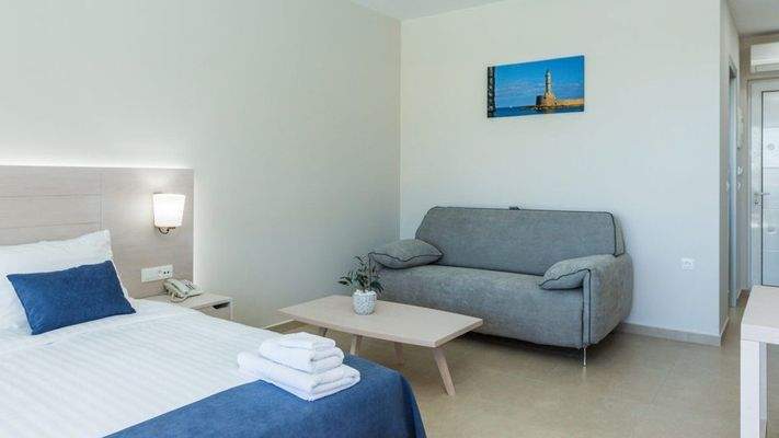 Hotel-for-sale-in-Chania-For-Sale-Hotel-for-sale-i