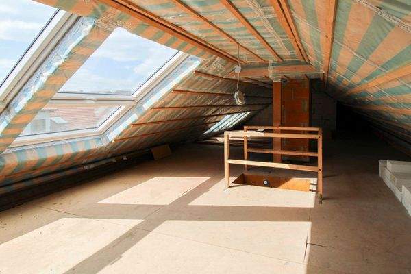 Dachspitz über Dachgeschoss