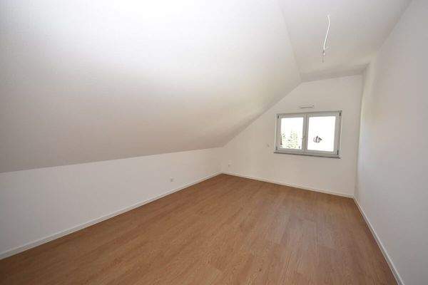 Schlafzimmer 3 von 3