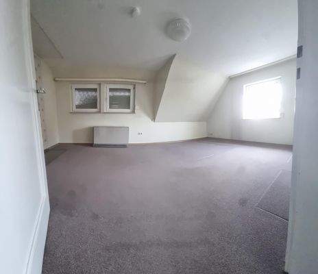 Großes Zimmer im 1. Stock