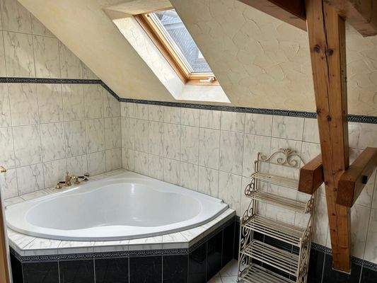 63c4ddcd-6c80-4c1d-8d0b-70c30f8d7fbf (1).jpg