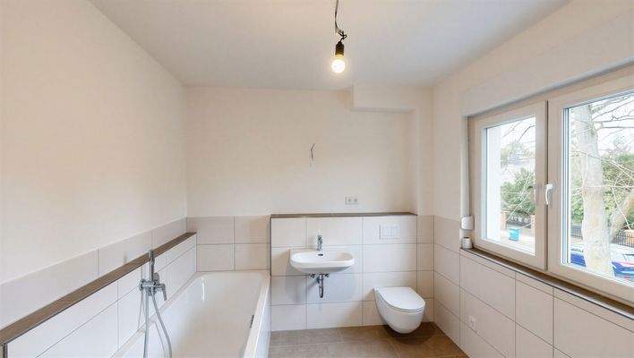 DG Badezimmer - Ansicht 1