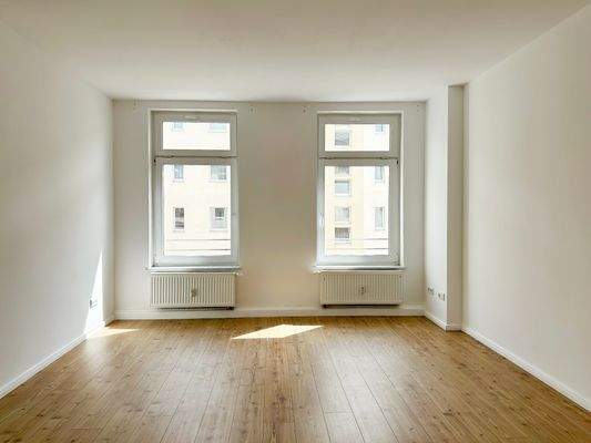 Lichtdurchfluteter Raum