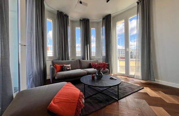 offener Wohn- & Essbereich