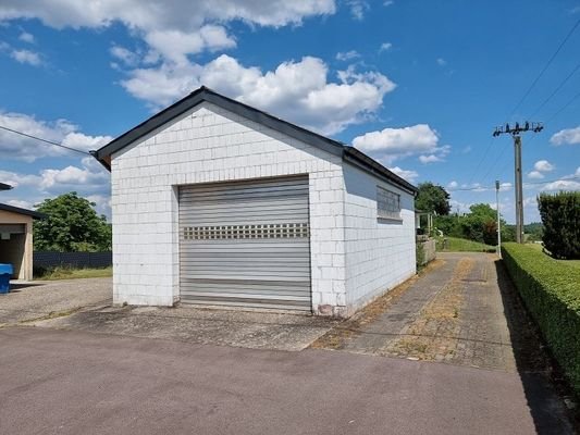 Garage 2