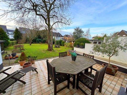 Terrasse vor Esszimmer