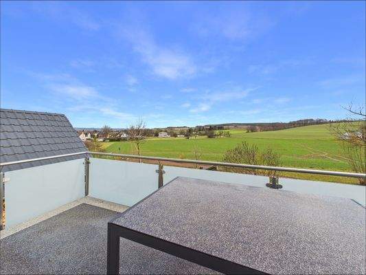 Balkon OG Wohnung links