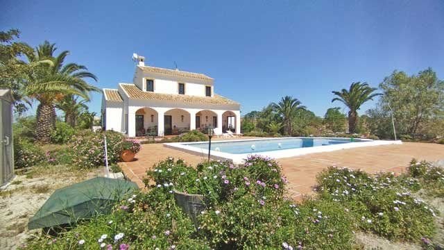 2319LC Andalusien, Provinz Sevilla, Montellano - grosse Finca zu verkaufen