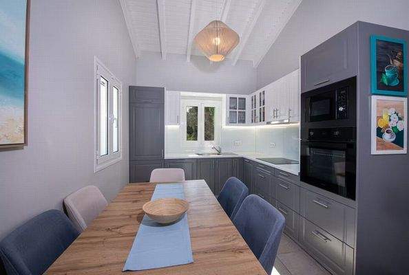 Villa for sale in Almirida Villa for sale in Almirida 7.jpg