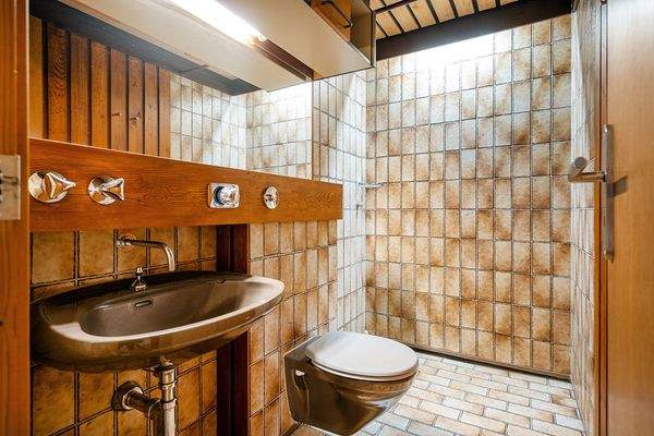 Bad neben dem Schlafzimmer