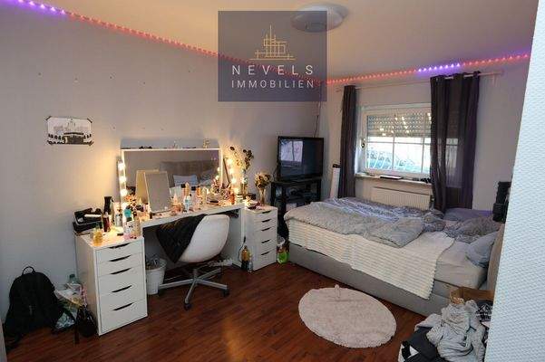 Kinderzimmer oder Büro