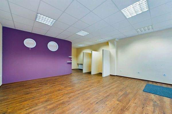 CAM03586G0-PR0032-STILL056