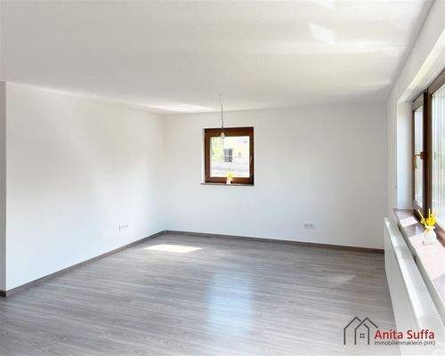 Wohn- und Esszimmer DG