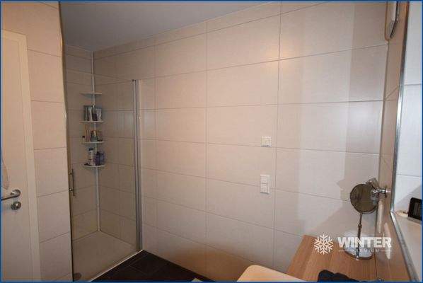 Badezimmer Badewanne