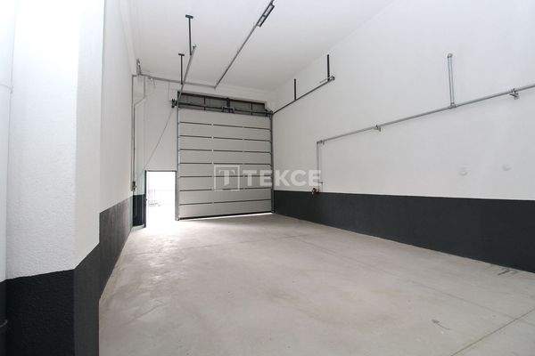 Commercial Properties with 265 m² and 755 m² Area in Ankara