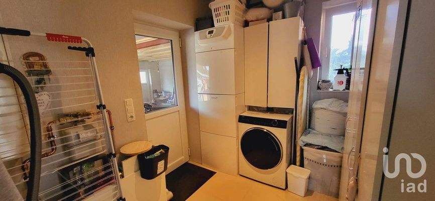 13 Hauswirtschaftsraum