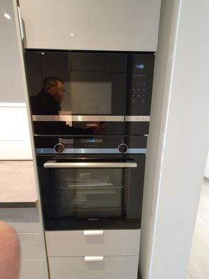 Backofen und Microwelle