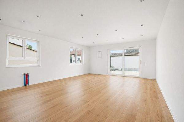 Wohn- und Essbereich mit Küche