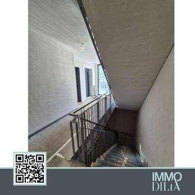 3 Zimmer Wohnung Frechen_IMMODILIA_Flur_Treppenhaus