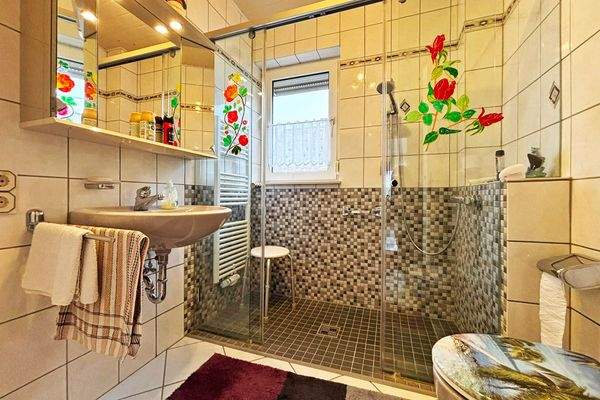 Tageslichtbad im Erdgeschoss