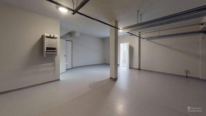 DP-66-28-Villa-a-schiera-di-testa-a-Salo-Garage-De