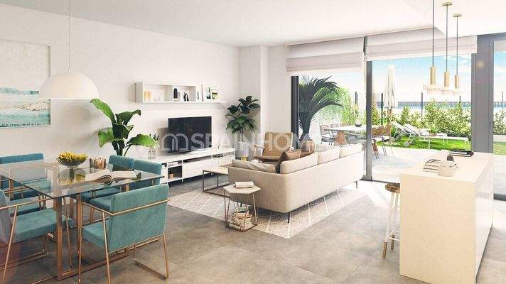 Prestigious Beachside Apartments for Sale in Torremolinos
