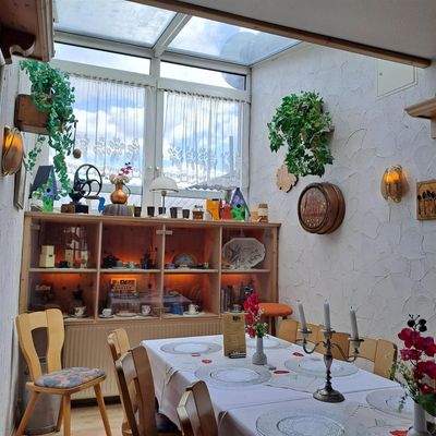 004400057400_302_29_12062025141532723