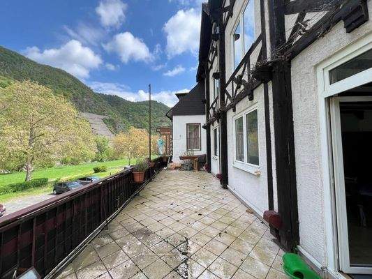 20 Privatwohnung mit Balkon