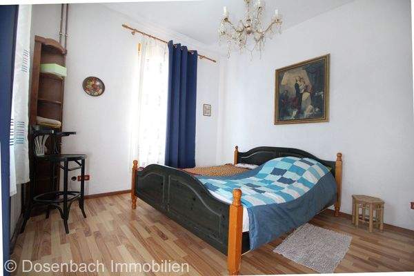 Schlafzimmer 1
