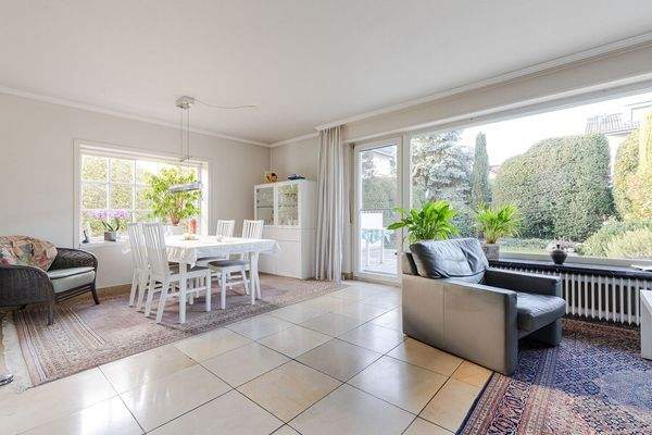 Wohn-/ Essbereich Ansicht I