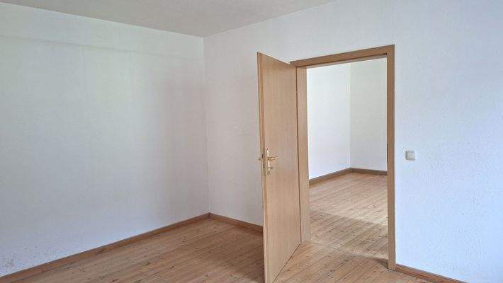 Wohnung 1. OG - Wohn- und Schlafzimmer