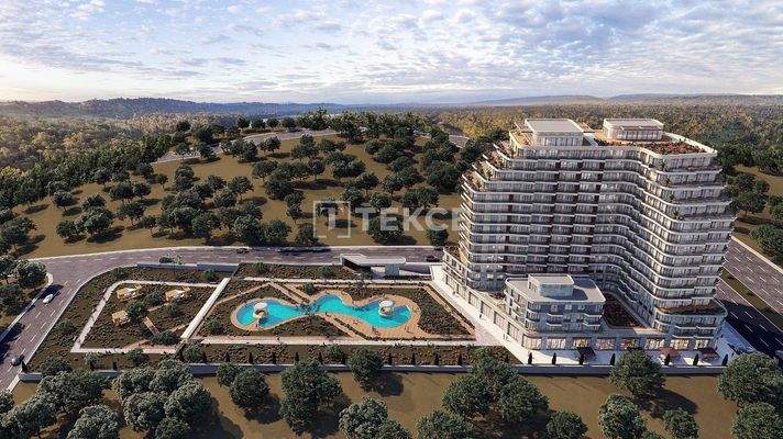 Apartments in a Complex with Pools in Büyükçekmece İstanbul