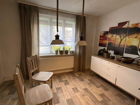 Esszimmer neben der Küche