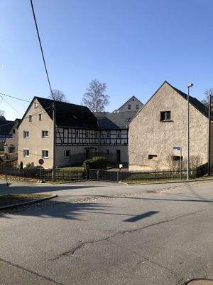 Wohnhaus mit Scheune