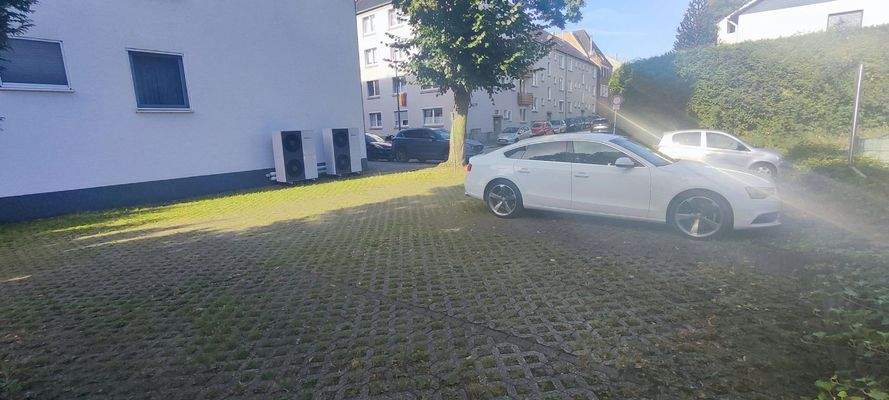 Stellplatz mit Wärmepumpen