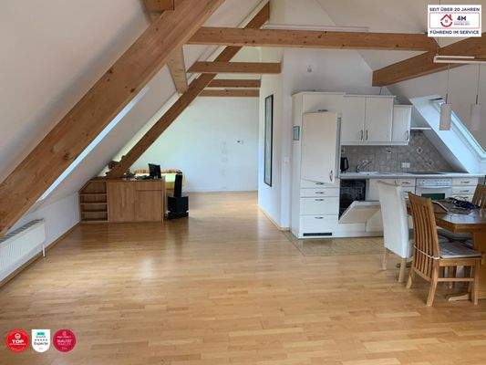 DG Wohnraum mit Küche