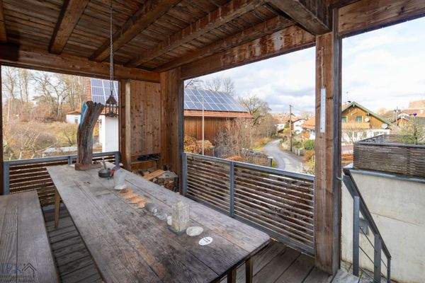 OG überdachte Terrasse