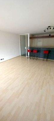 offene Küche mit Wohnzimmer