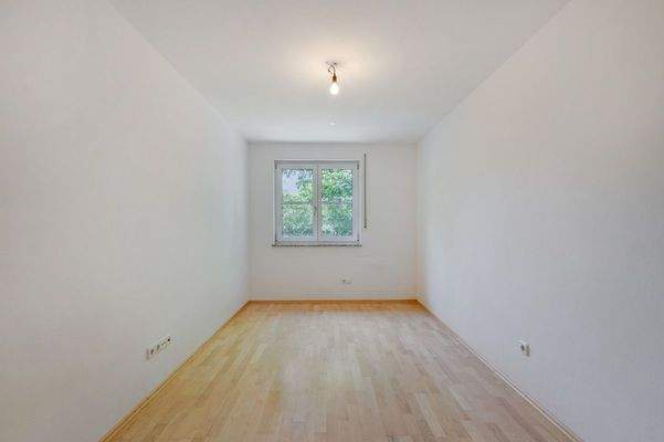 Arbeits-/Kinderzimmer