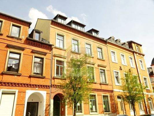 Haus Straßenseite 2