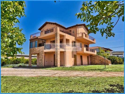 bf1b1c7a9d1d49c6abcc4e7d5f9729f2-original