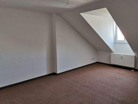 Schlafzimmer inzwischen Laminat