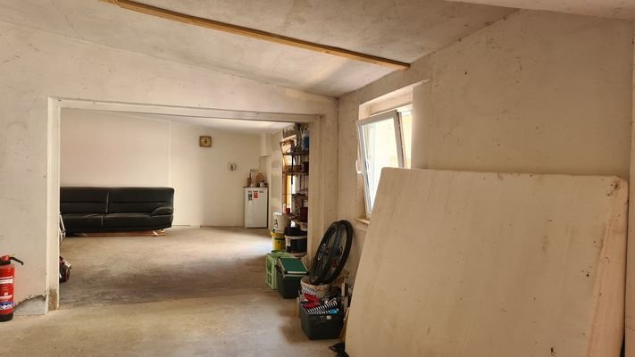 Garage 1