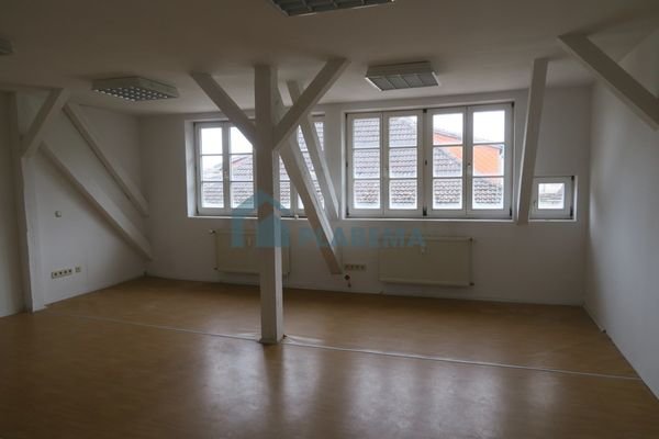 225.04-Büro/Raum 1