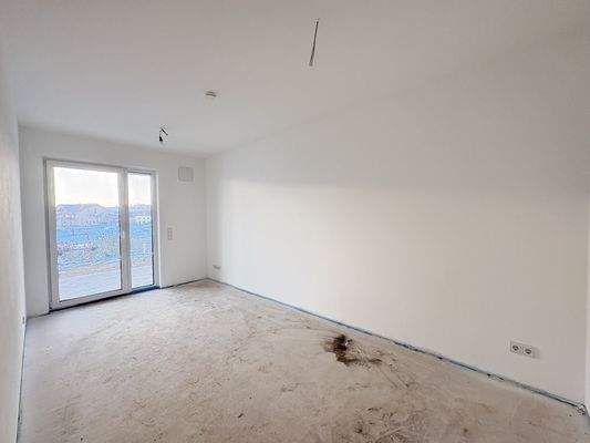 Kind 2 im Gartengeschoss