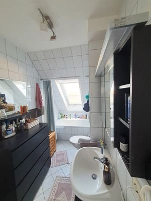Badezimmer 2.jpg