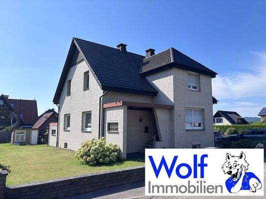 Eingangsansicht Strasse