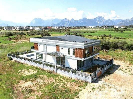 Six Bedroomed House for Sale in Antalya with a Sauna