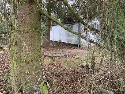 Zwei-Kammern-Klärgrube