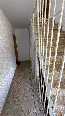 Flur Hauseingang.jpg